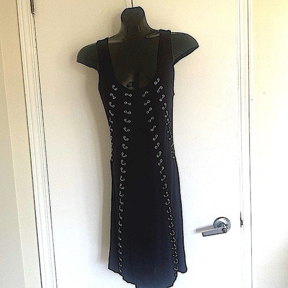 BEDO Sleeveless sexy short black dress with chain link design
